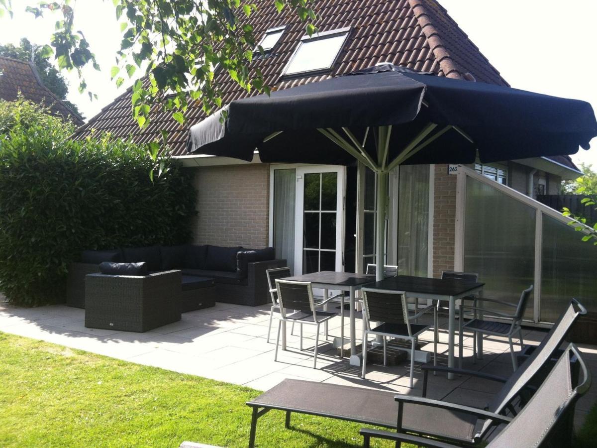 Lush Holiday Home In Earnew Ld Earnewâld Exterior foto